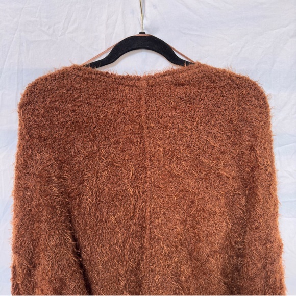 Free People Icing V-Neck Sweater in Brown Mocha-Java - Size Medium - Picture 12 of 12